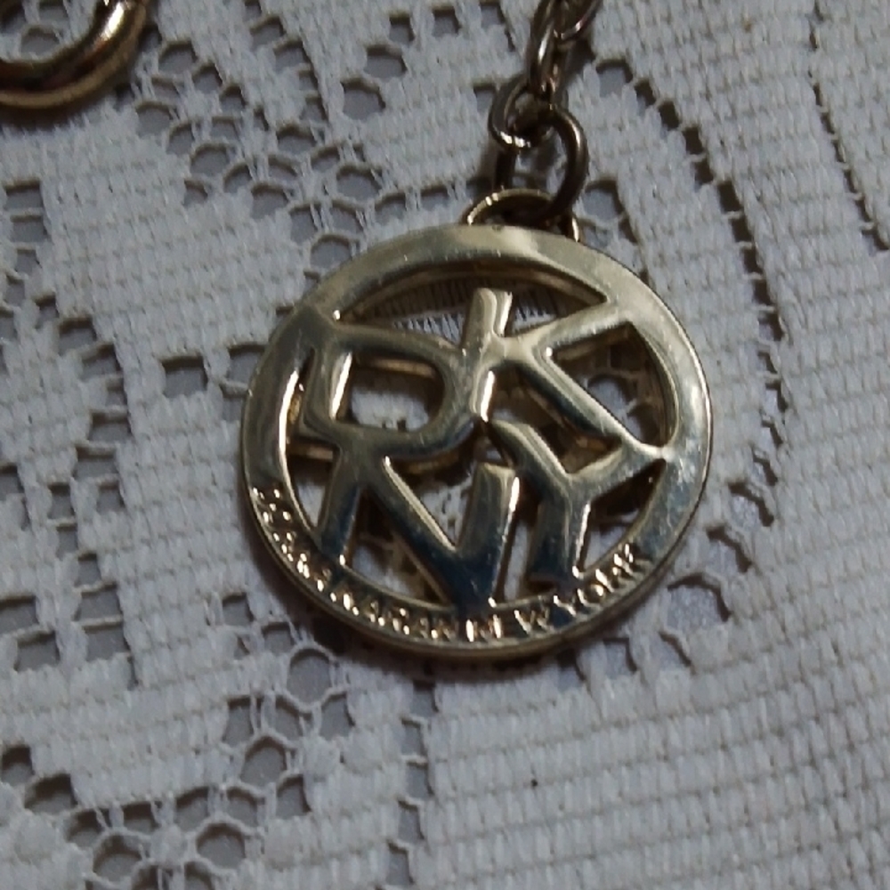 Gold Chain Keychain - Picture 3 of 11